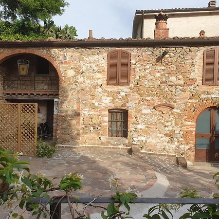 Vacation Home Tuscany Filettole 2 Luaran gambar
