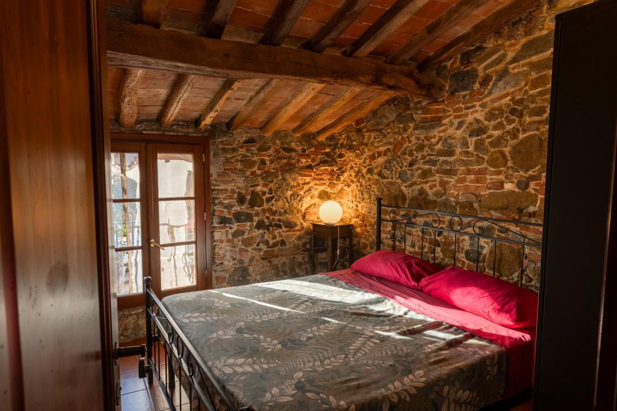 Vacation Home Tuscany Filettole 2 Luaran gambar